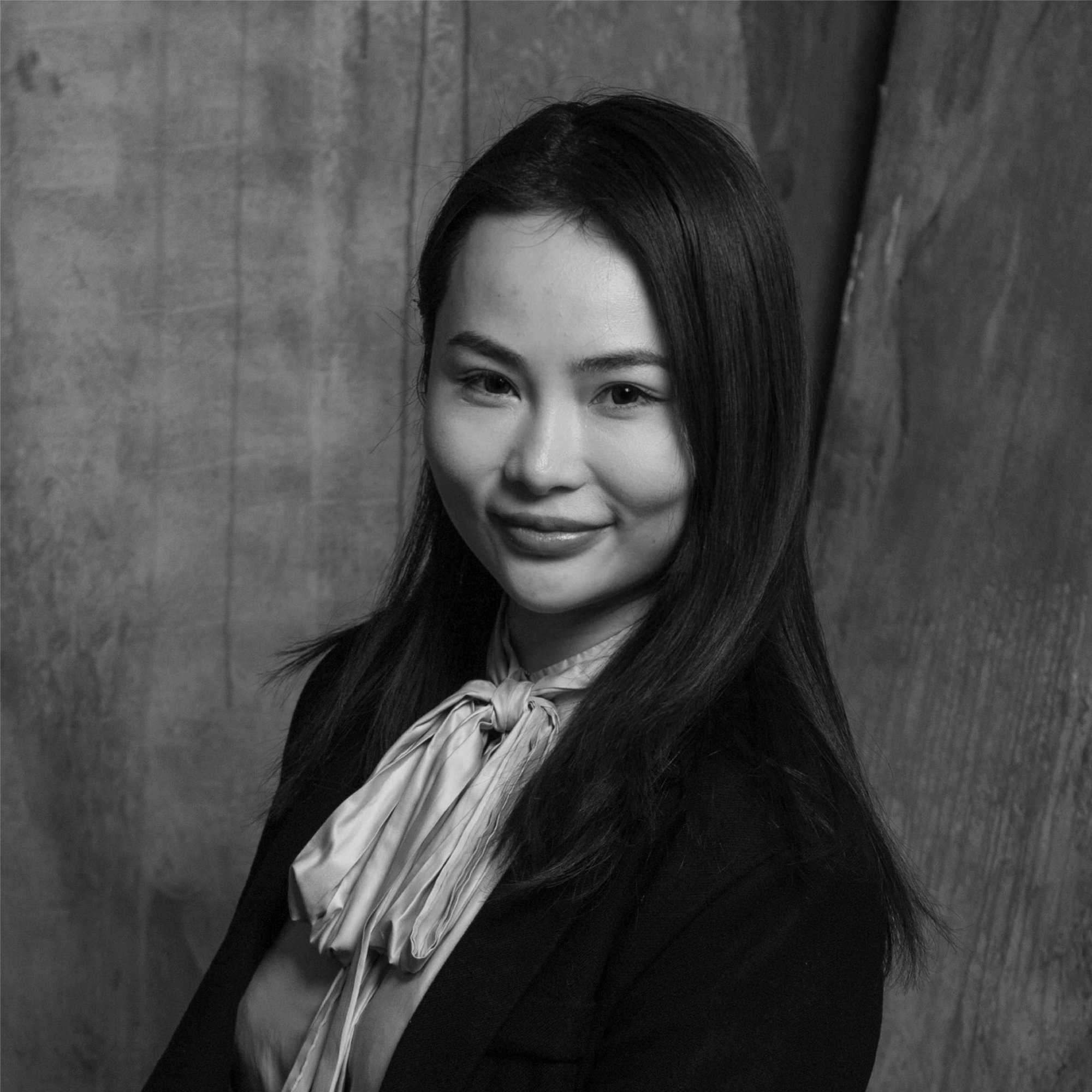 One Bloor – The Penthouses - milborne_website_230116_bios_kelly_gu